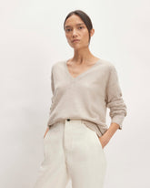 The Classic V in Cashmere | Canvas