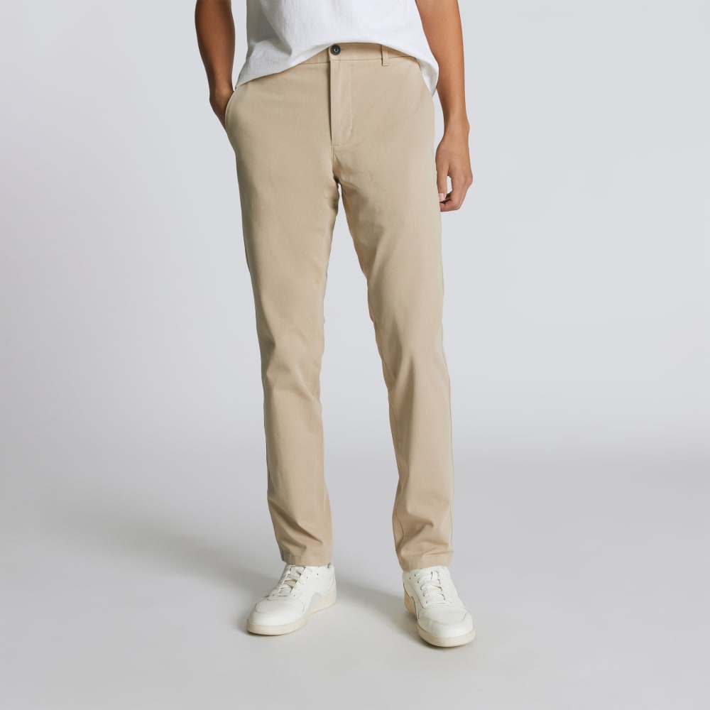 The Straight Fit Performance Chino | Uniform | Trench Coat Khaki | Straight