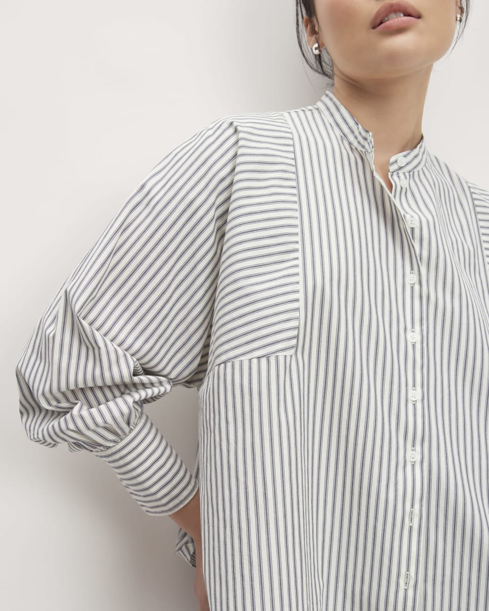 The Oversized Raglan Shirt | Bone/Navy