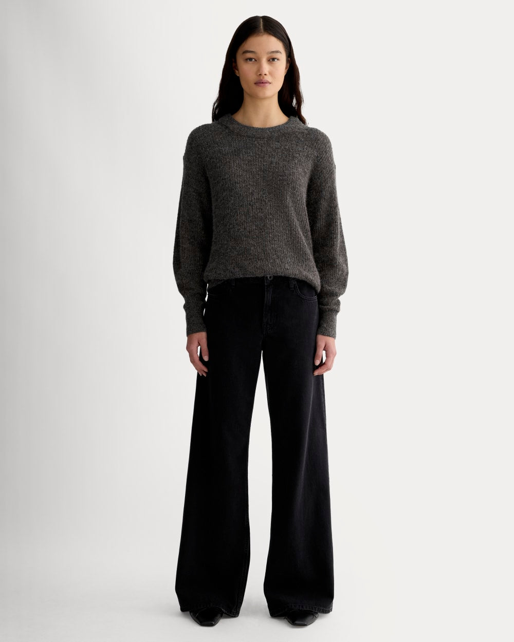 The Cocoon Crew in Alpaca | Dark Charcoal