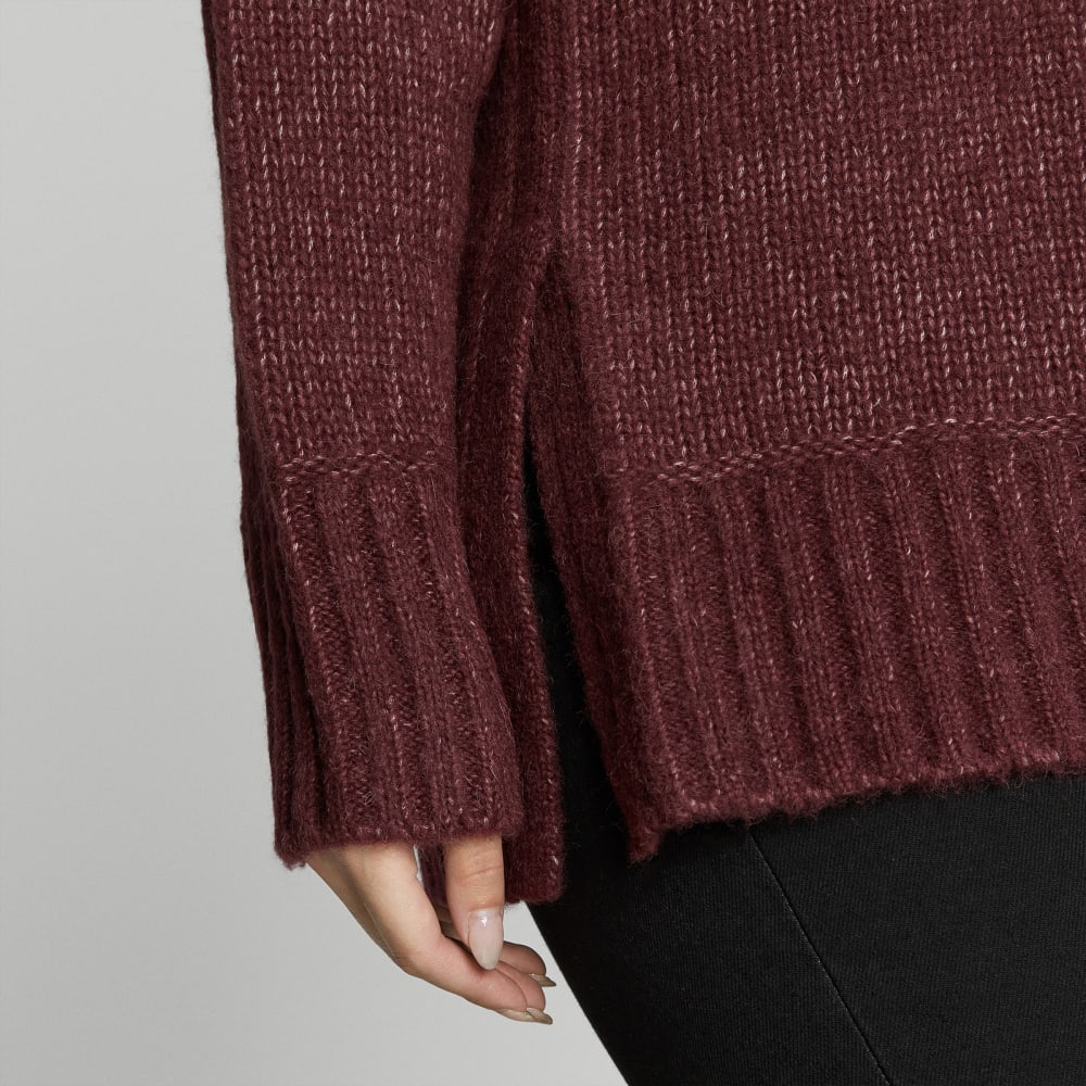 The Cloud Turtleneck | Brandy
