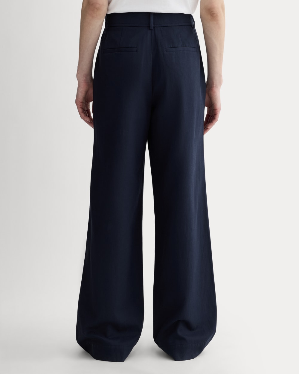 The Draper Pleated Pant in Buttersmooth | Navy | 32" Inseam