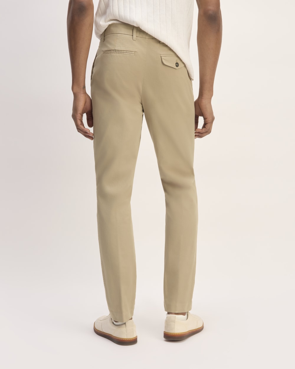The Relaxed Taper Air Chino | Trench Coat Khaki