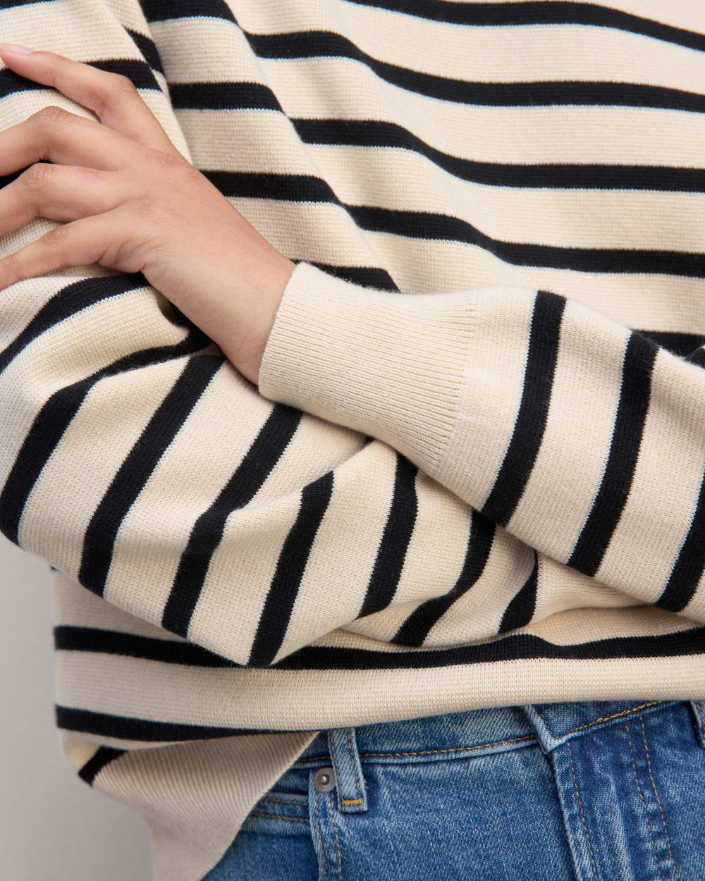 The Mariner Crew Sweater | Canvas / Black