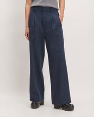 The Draper Pleated Pant in Buttersmooth | Navy / Bone | 32" Inseam