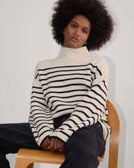 The Fisherman Turtleneck in Wool Cashmere | Bone / Black
