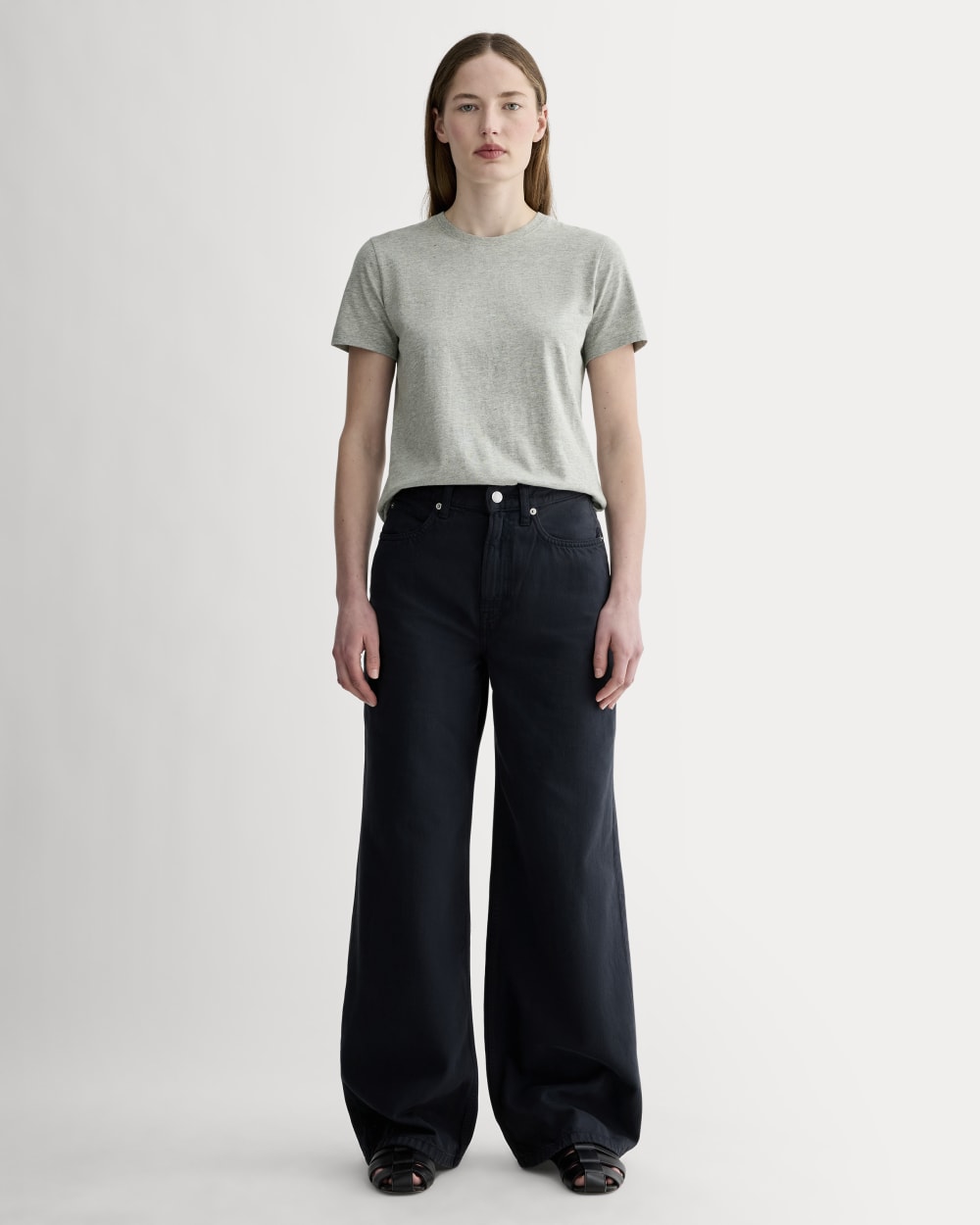 The Slim Crew in Essential Cotton | Heathered Grey