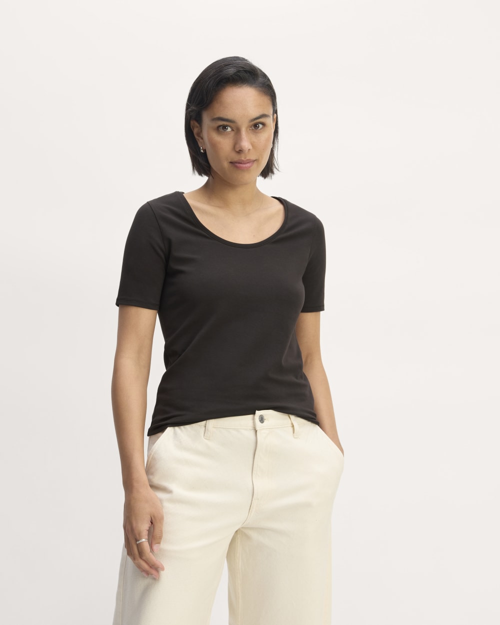 The Form Scoop-Neck Tee | Black