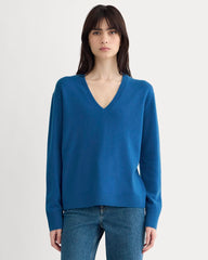 The Classic V in Cashmere | Classic Blue