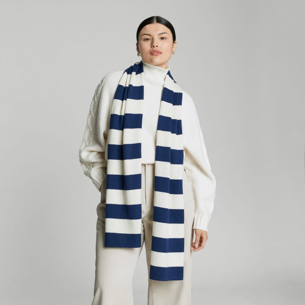 The Cashmere Scarf | Bright Navy / Bone