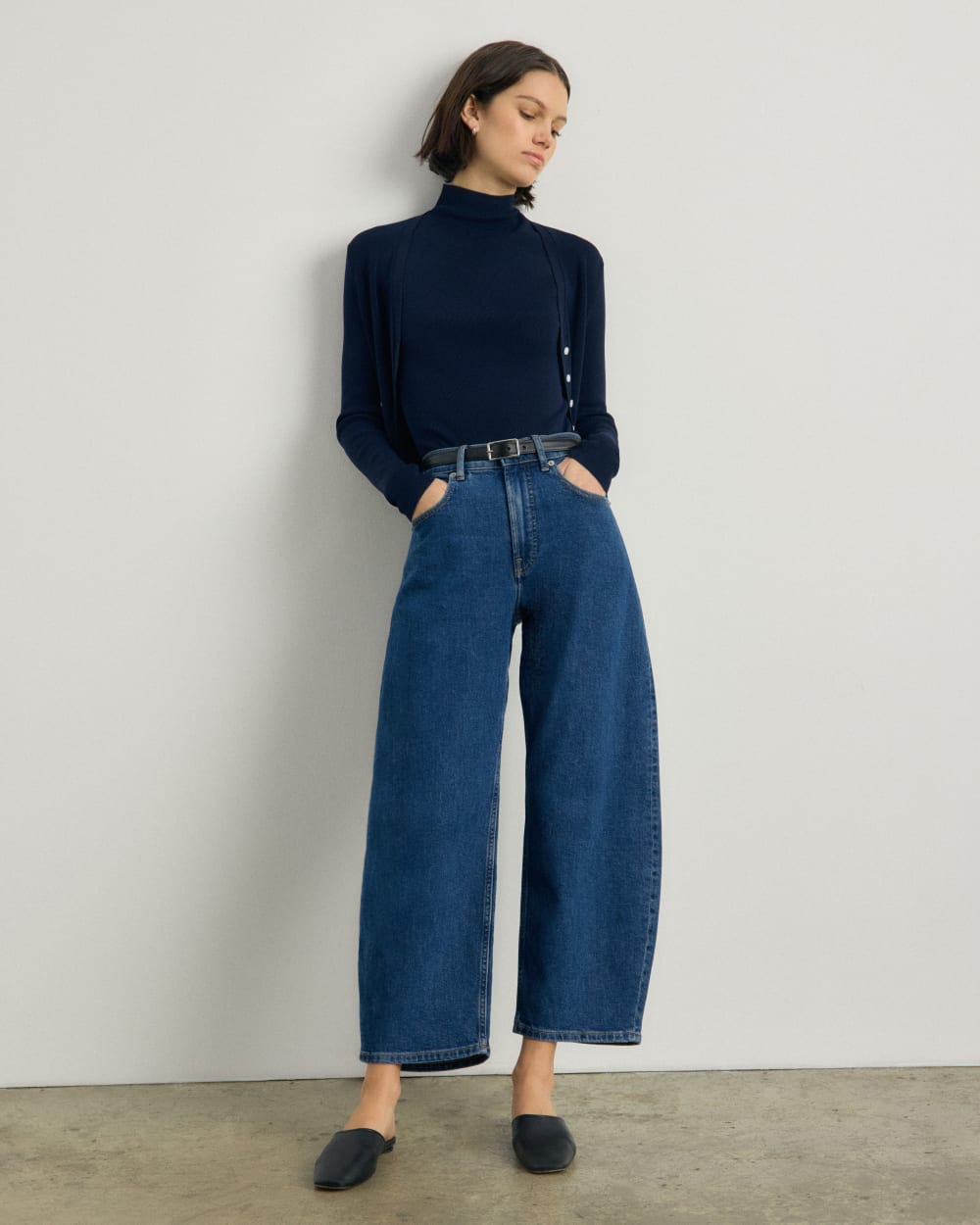The Viscose Mock Neck Top | Navy