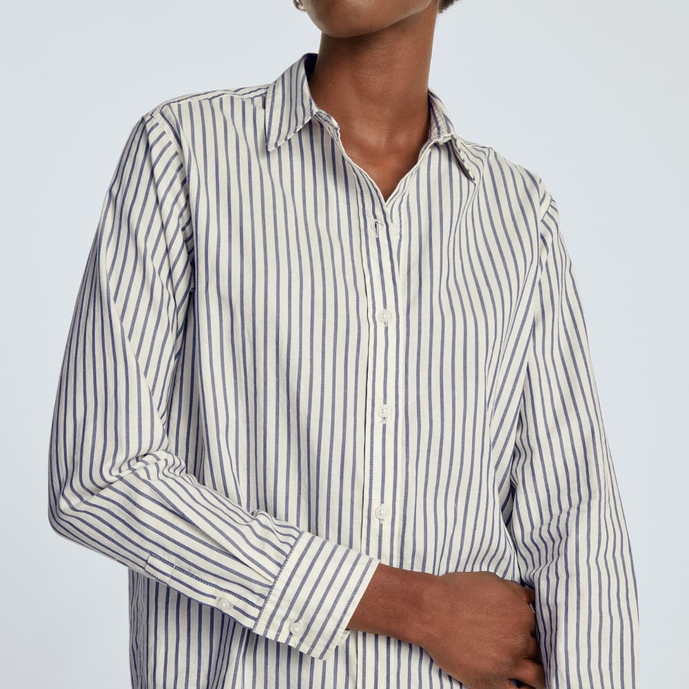 The Must-Have Shirt in Silky Cotton | Deep Blue / Canvas