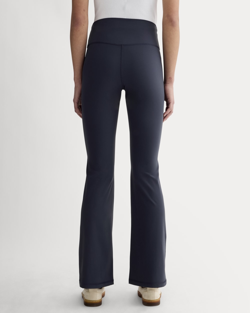 The Perform Flare Legging | Navy