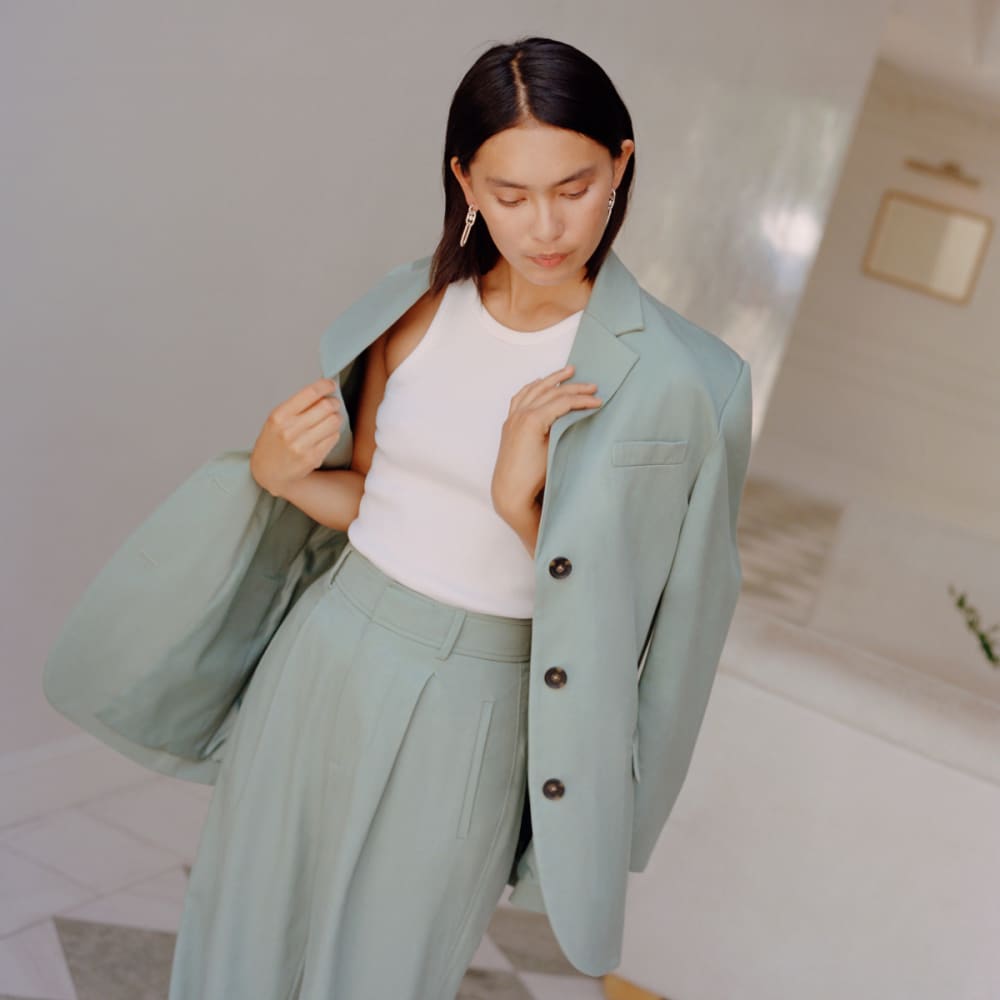 The Draper Pleated Pant in Buttersmooth | Lily Pad | 30" Inseam