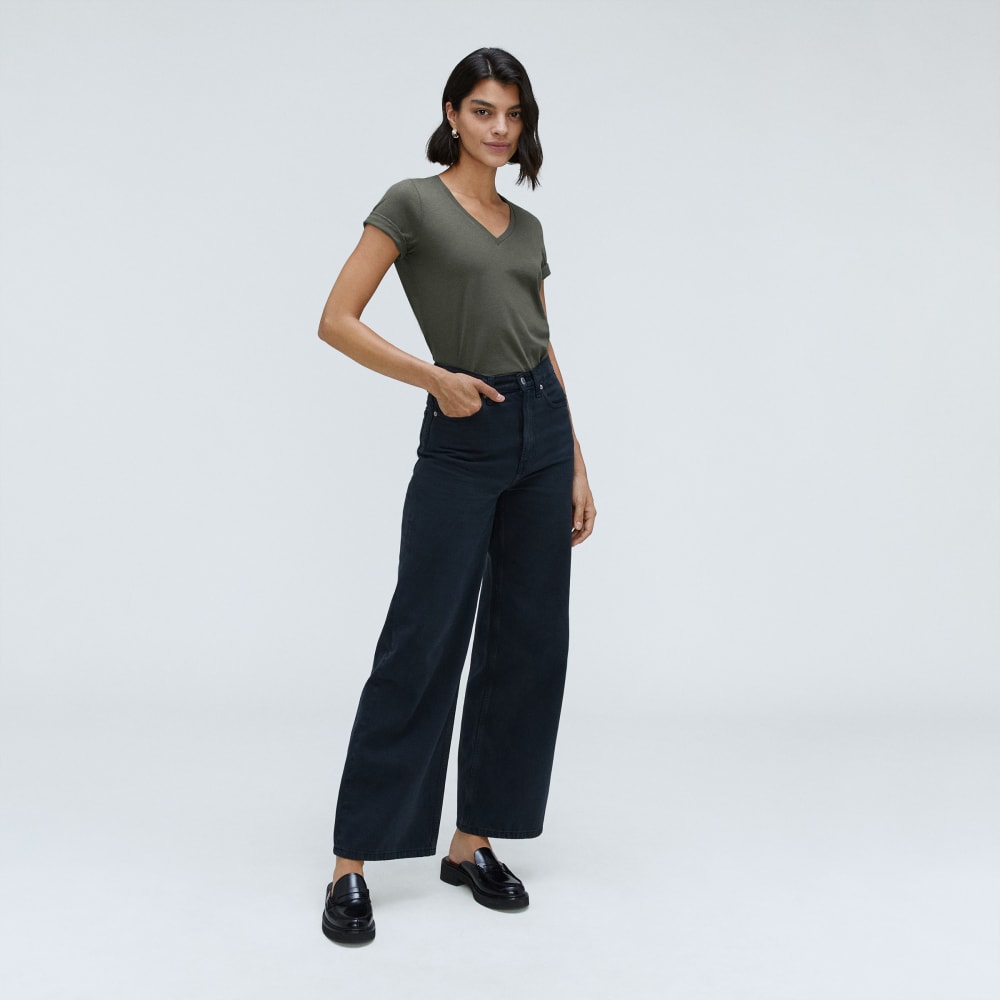 The Organic Cotton V-Neck | Kambaba