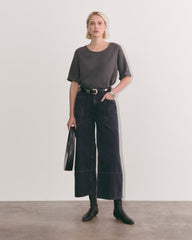 The Relaxed Tee in Buttersoft | Graphite