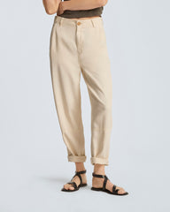 The Chino in Buttersoft | Parchment