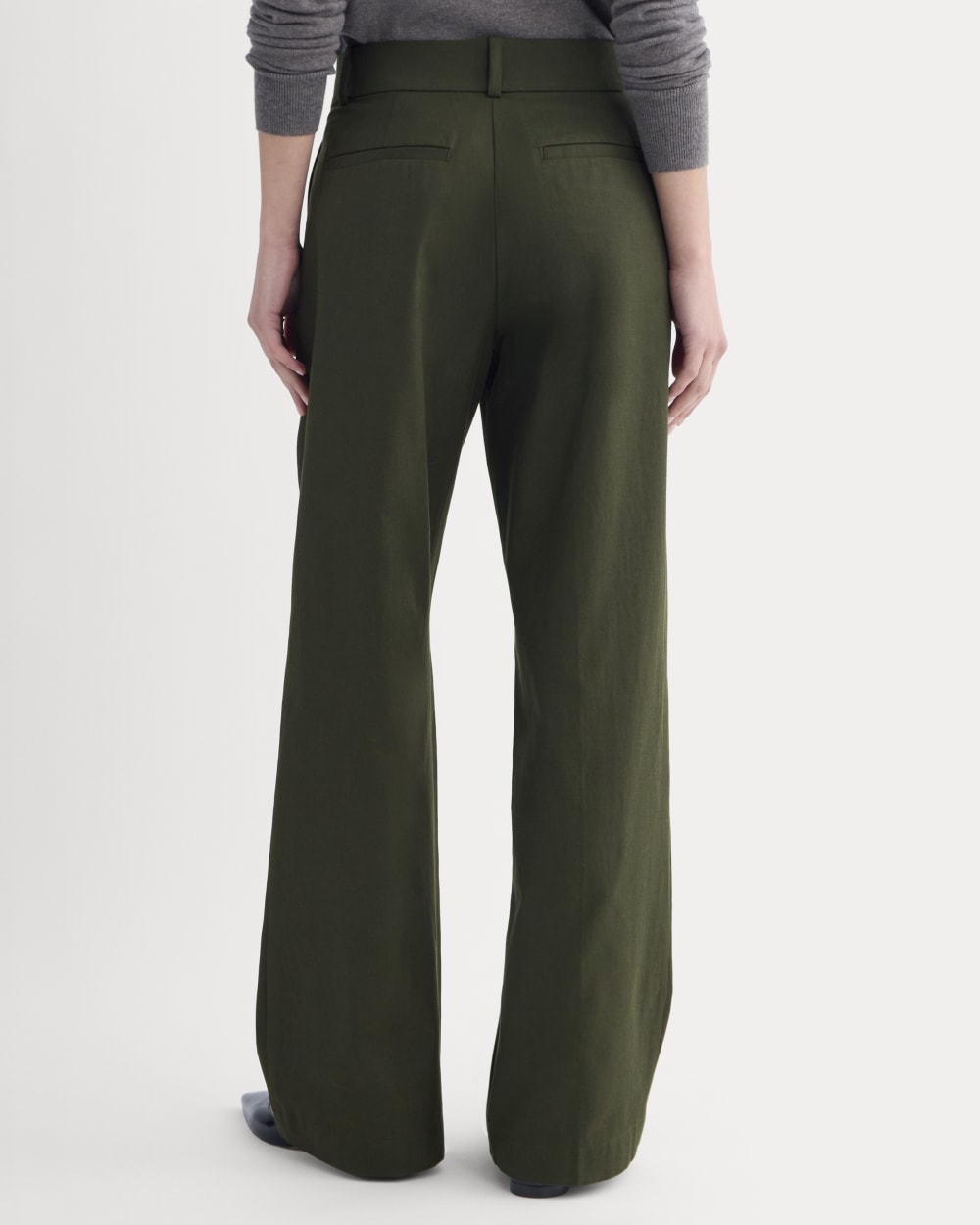 Wide-Leg Trouser in Buttersmooth | Dark Green | 32" Inseam
