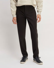 The Straight Fit Performance Chino | Uniform | Black | Straight