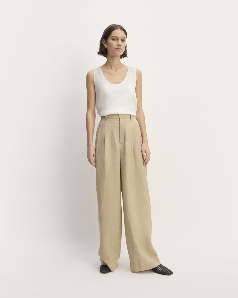 The Scoop Tank in Linen | White