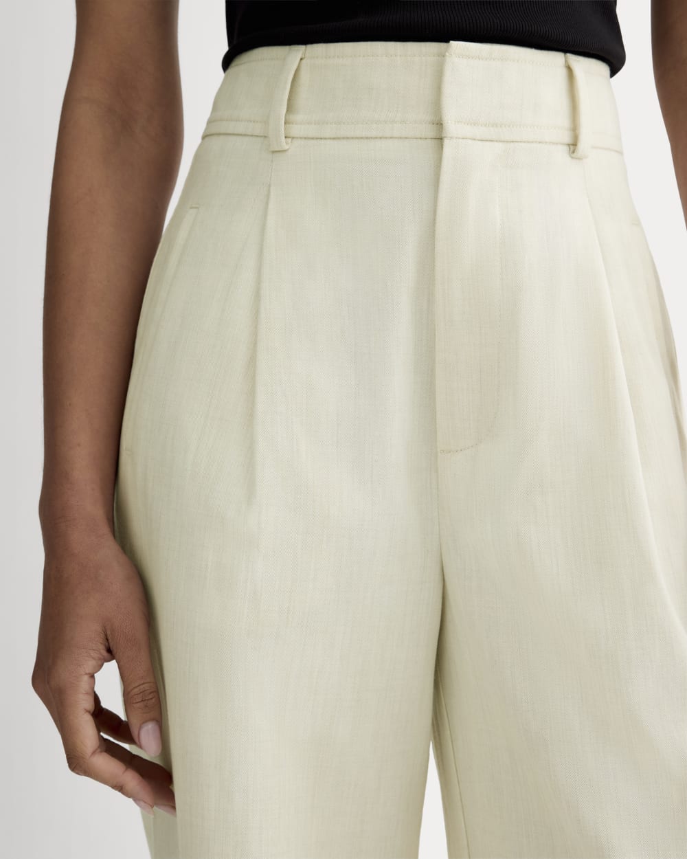 The Draper Pleated Pant in Buttersmooth | Heathered Oat | 32" Inseam
