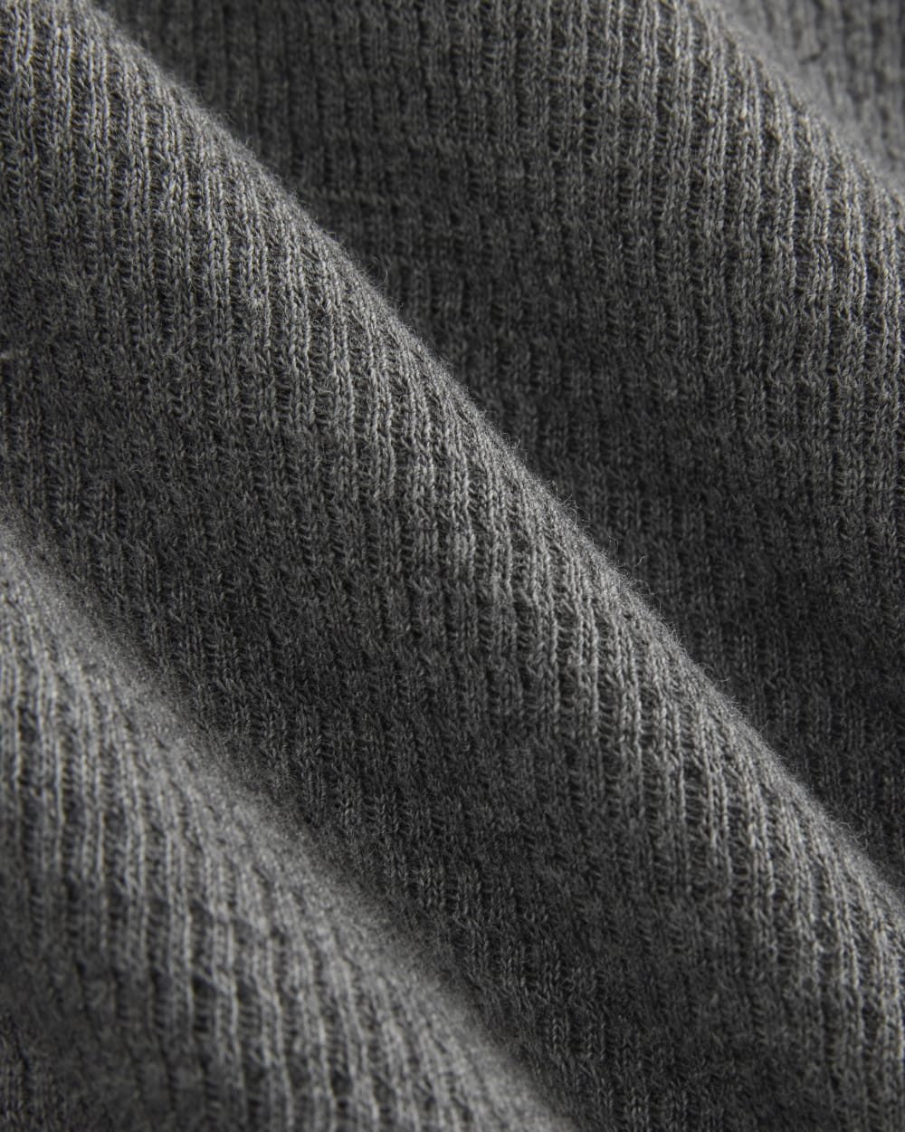 Slim-Fit Crew in Cozy Waffle | Heathered Charcoal