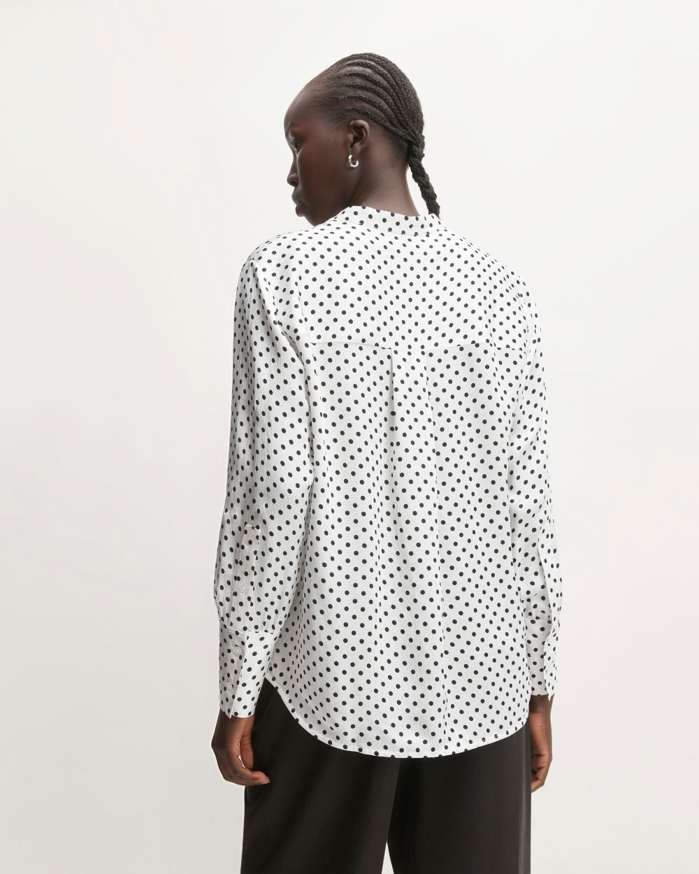 The Hammered Satin Popover Shirt | Bone / Black Polka Dot